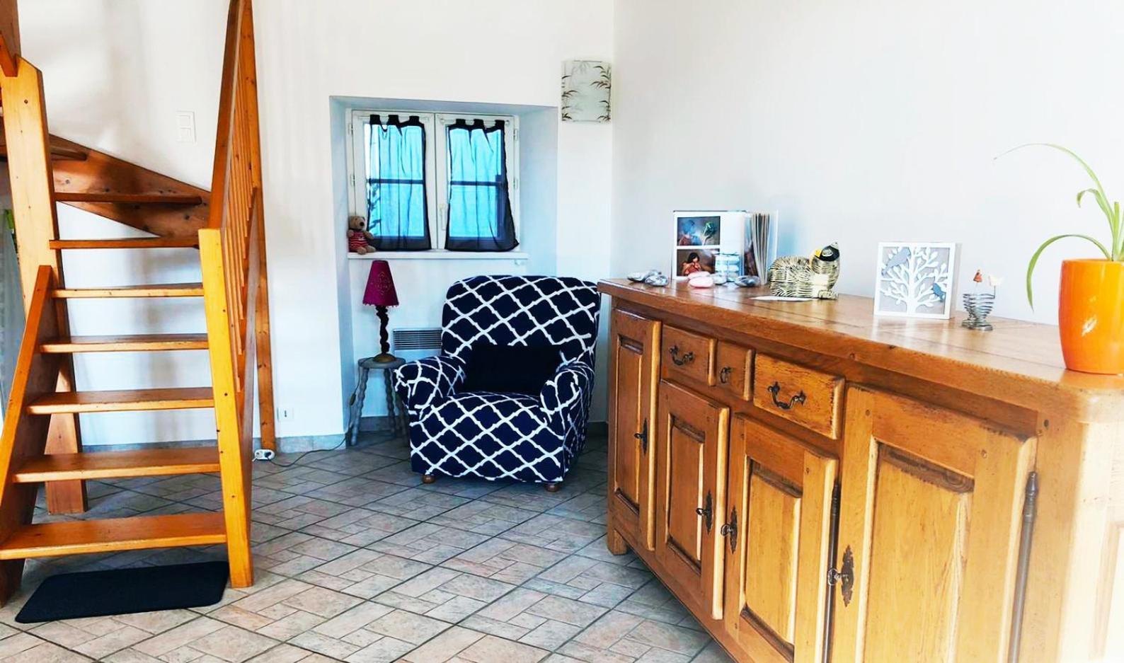 Maison De La Besliere Meuble De Tourisme 2 Etoiles Folligny Kültér fotó