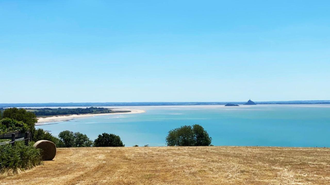 Maison De La Besliere Meuble De Tourisme 2 Etoiles Folligny Kültér fotó
